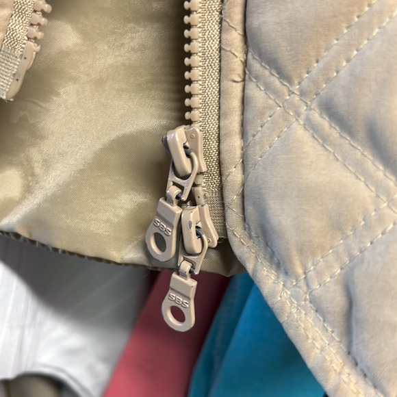 Dublin small ladies riding vest - Picture 4 of 5